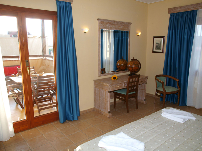 Bedroom 3, Mylos Hotel Apartments, Crete