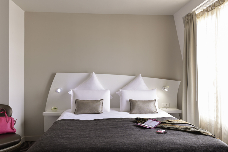 Bedroom 5, Mercure Paris Levallois Perret Hotel, Hauts-de-Seine