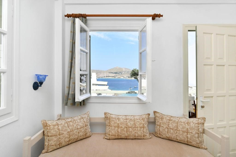 Bathroom, Hara Studios, South Aegean