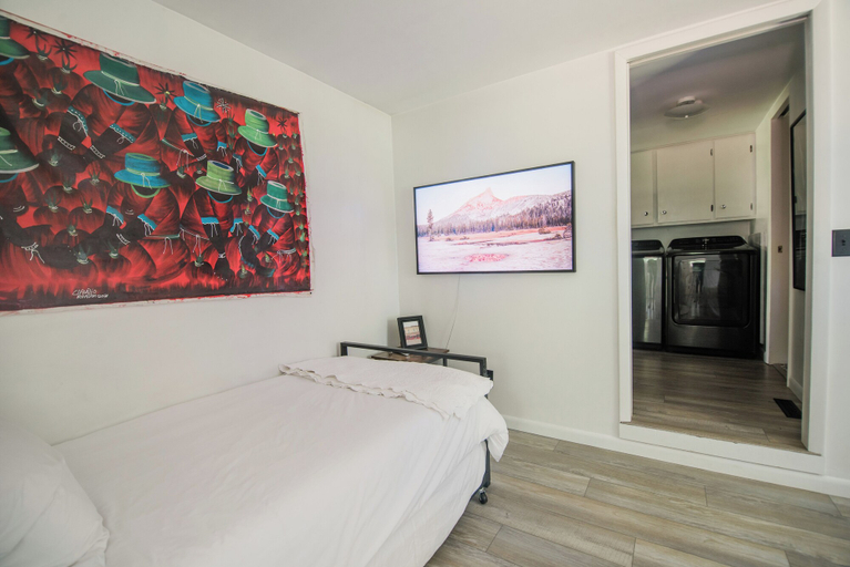 Bedroom 3, The Flat by Wanderlust Abodes, Antrim