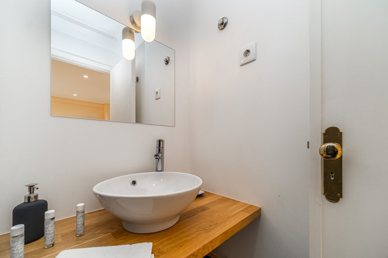 Bathroom 2, Nomad's Porto City & View, Porto