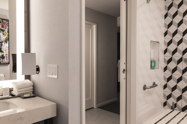 Bathroom 5, Montrose at Beverly Hills, Los Angeles