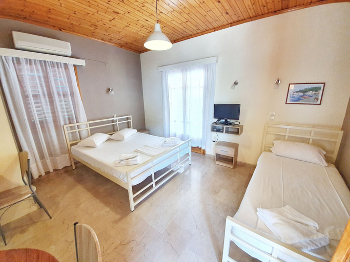 Bedroom 4, Alexaria Holidays Apartments, Ionian Islands