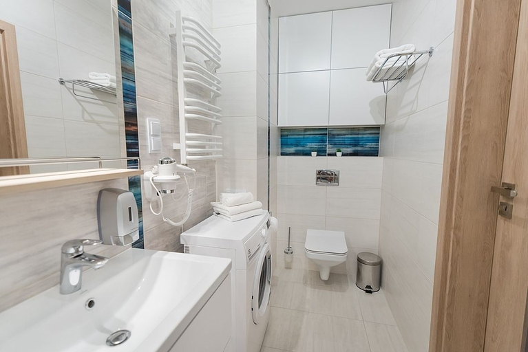 Bathroom 3, Apartamenty Silence&Sea, Kołobrzeg