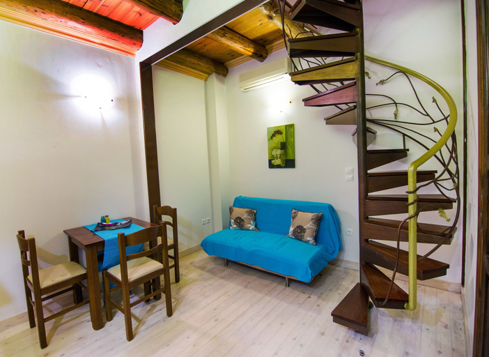 Others 3, Aloha Maisonette, Crete