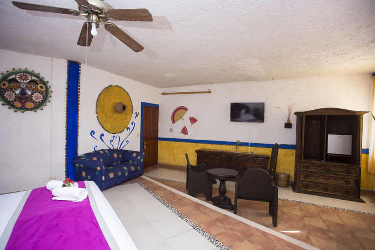 Bedroom 3, Hotel Xbalamqué Boutique & Spa, Isla Mujeres