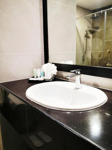 Bathroom 4, The Avenue M Hotel, Johor Bahru