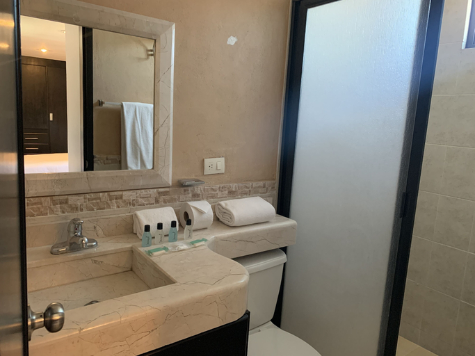 Bathroom 5, Hotel Escala Puebla Centro, San Andrés Cholula
