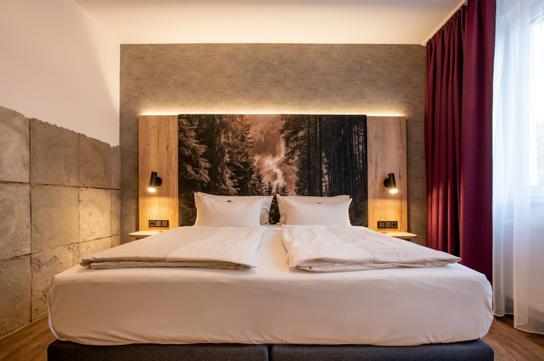 Bedroom 8