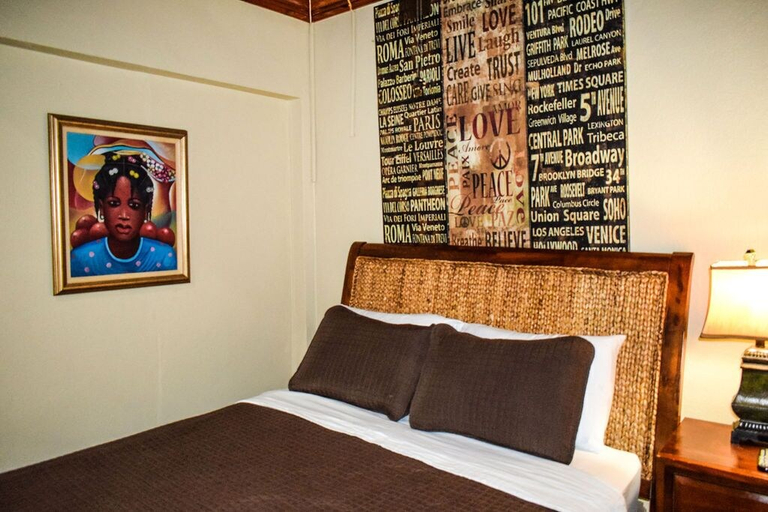 Bedroom 2, Brownstone Sea Beach