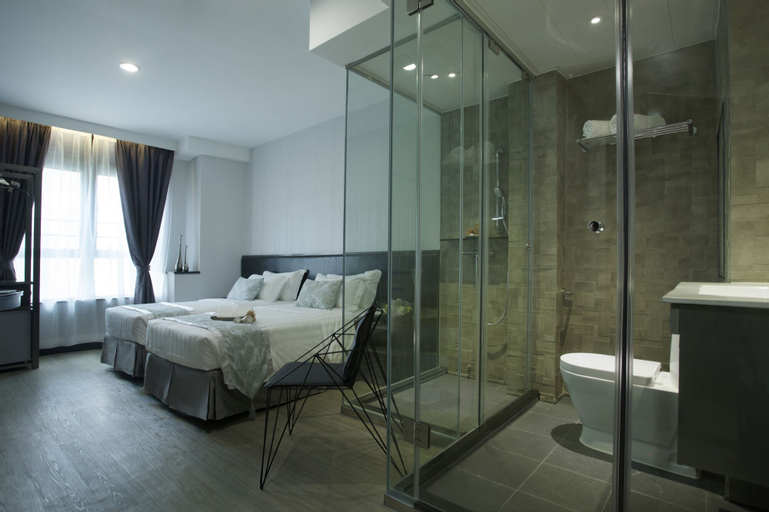 Bedroom 27