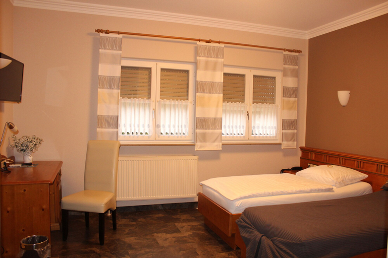 Bedroom 9