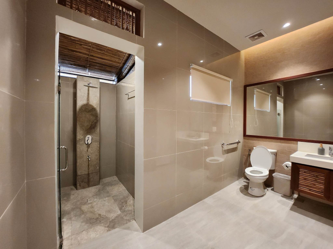 Bathroom, COSTA CELINE BEACH RESORT, Cateel