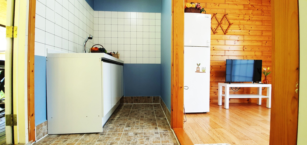 Private kitchen 2, Jirisan Yeonriji Pension, Namwon