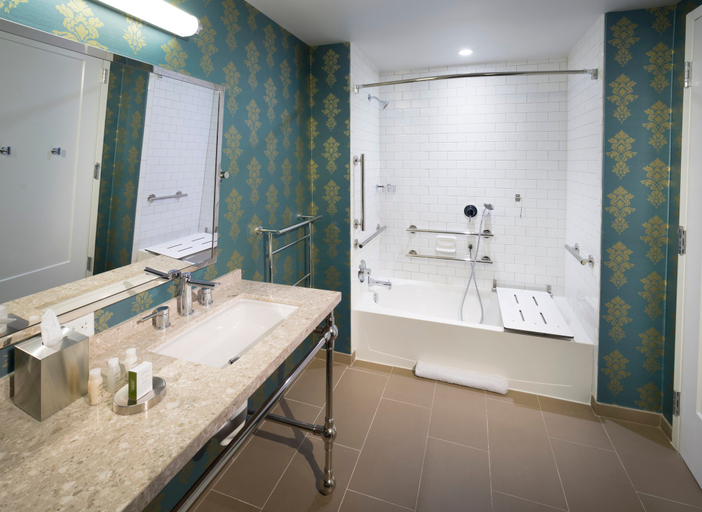 Bathroom 4, Hotel Indigo OLD TOWN ALEXANDRIA by IHG, Alexandria