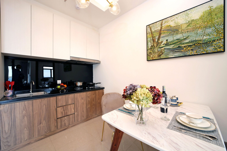 Dining Room 8