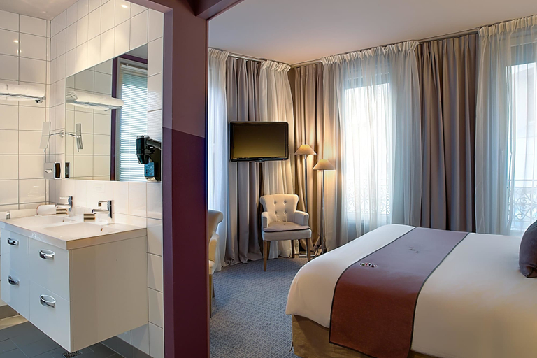 Bedroom 2, Best Western Hotel de la Breche, Deux-Sèvres