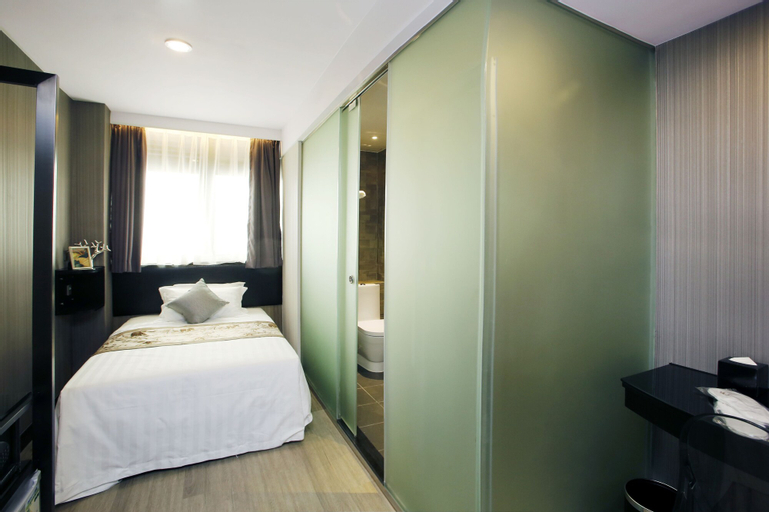 Bedroom 16