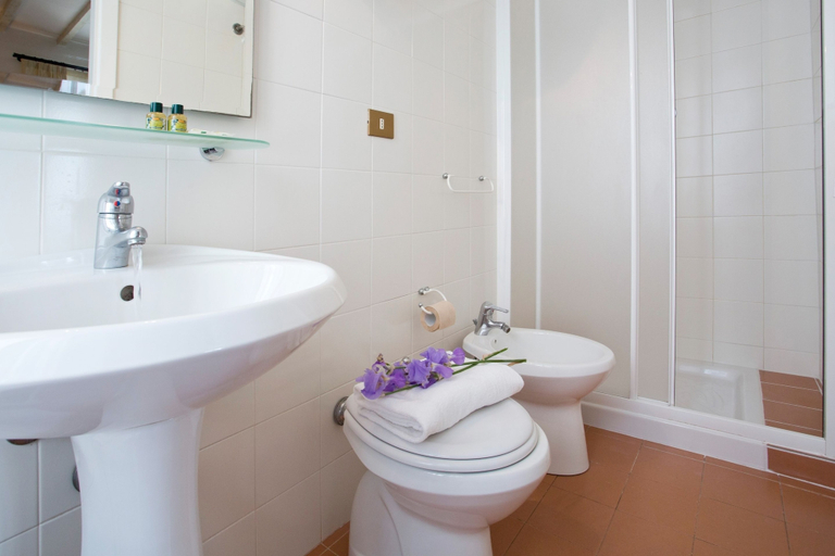 Bathroom 5, Agriturismo San Galgano, Siena