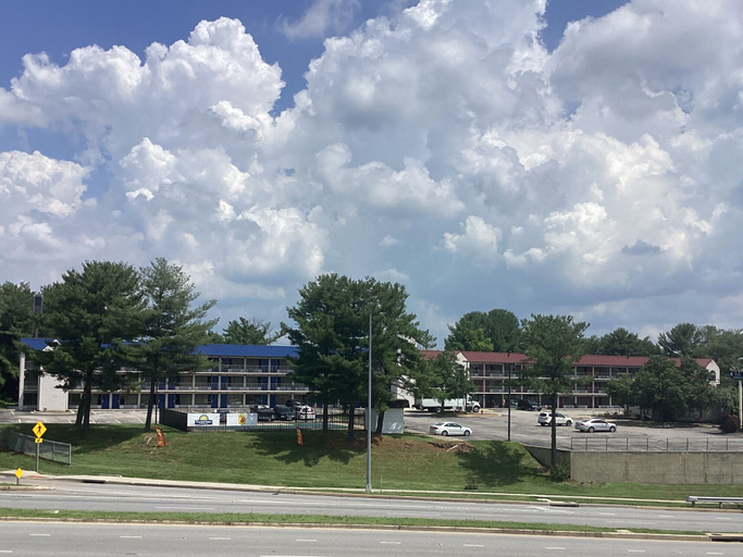 Exterior & Views 3, Super 8 By Wyndham Baltimore Northwest, Baltimore