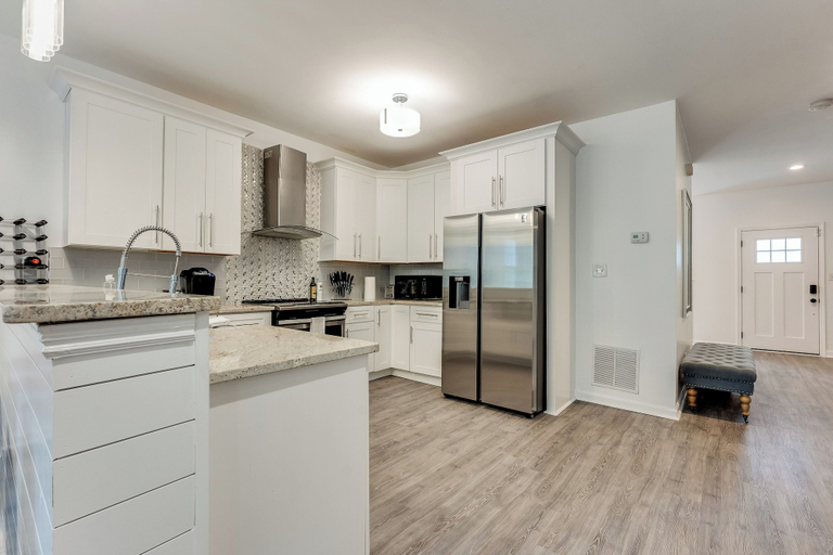 Others 5, Elegant Atlanta Home - Self Check-in, Atlanta