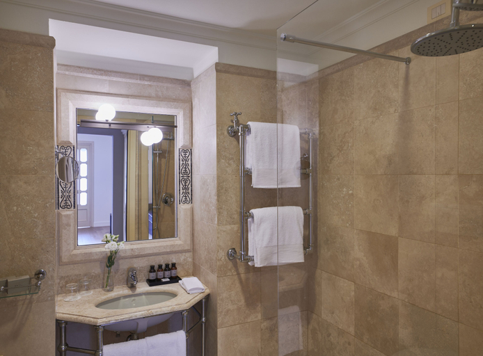 Bathroom, Fonteverde Thermal Spa Resort Tuscany, Siena