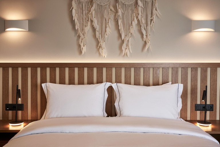 Room 3, Beachfront Alassa Villas w Private Pools Complex, Peloponnese