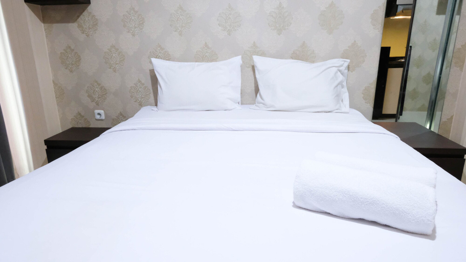 Room 4, Comfy And Tidy Studio At Orchard Supermall Mansion Apartment, Surabaya