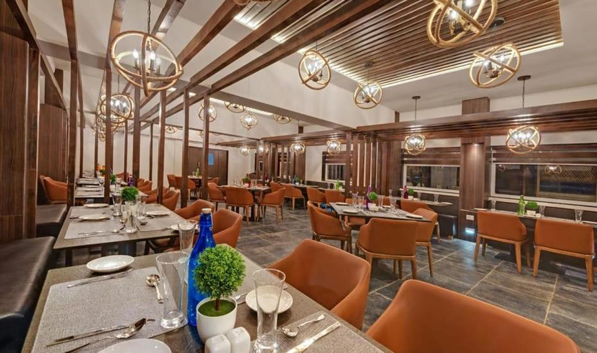 Food & Drinks 5, The Fern Leo Beach Resort, Porbandar