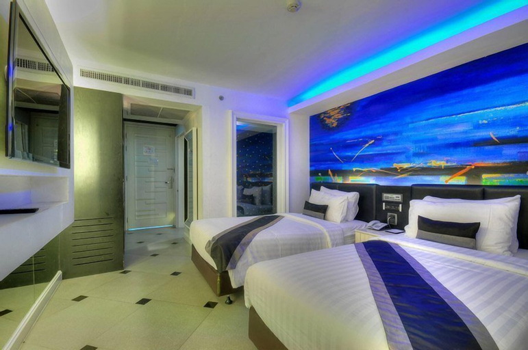 Bedroom 12