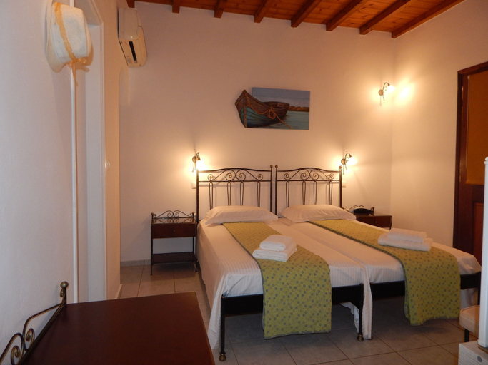 Bedroom 2, Tinos Suites & Apartments, South Aegean