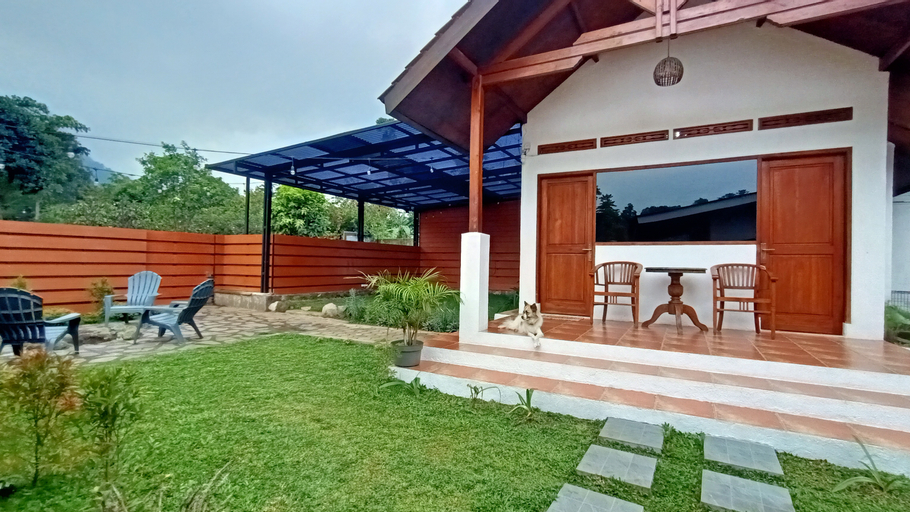 Anteng Villa, Bandung