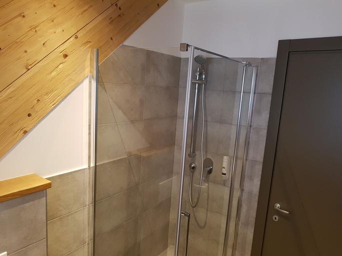 Bathroom 4, Hotel Vandot, Kranjska Gora