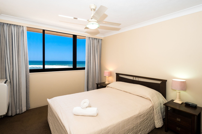 Bedroom 12