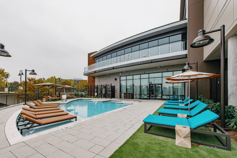 Sport & Beauty 5, Hotel Indigo COLUMBUS AT RIVERFRONT PLACE by IHG, Muscogee
