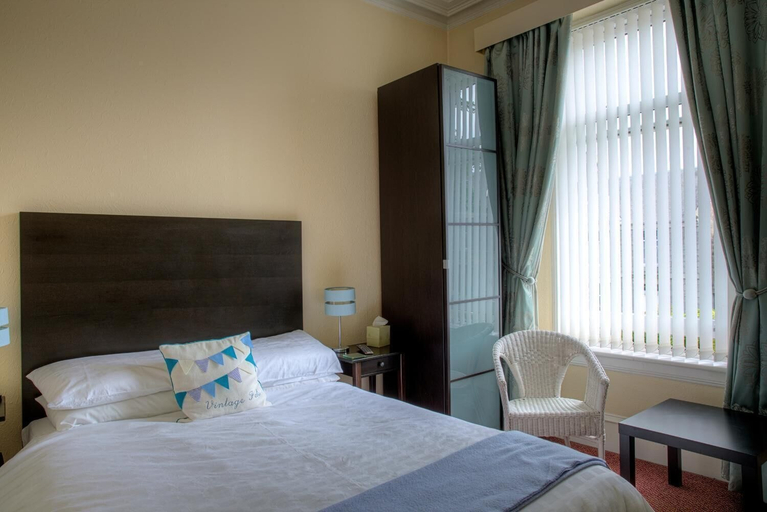 Bedroom 2, Kildonan Guesthouse, Aberdeen