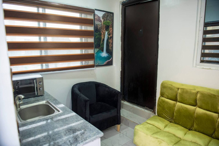 Others 3, Inviting 1-bed Apartment Located in Abuja, AbujaMun