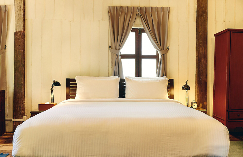Bedroom 18