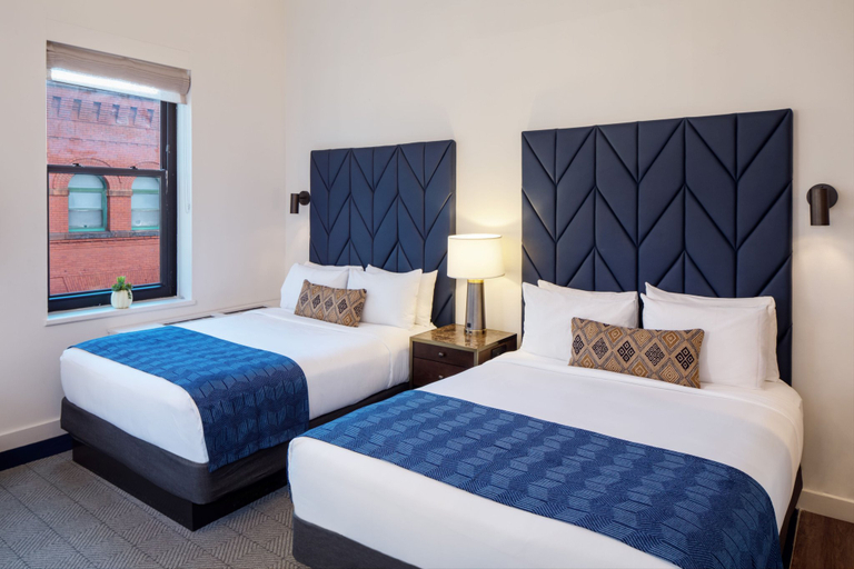 Bedroom 3, Hotel Indigo BOSTON GARDEN by IHG, Boston
