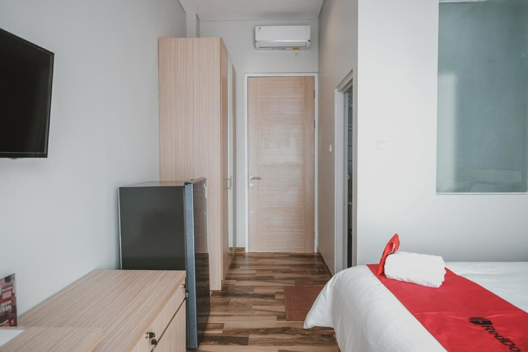 Bedroom 15