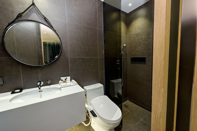 Bathroom 5, Hotel the Designers DDP, Jung