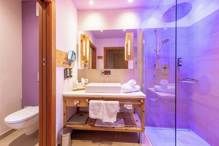 Bathroom, Natur & Wellnesshotel Höflehner, Liezen