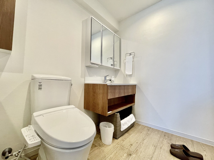 Bedroom 12