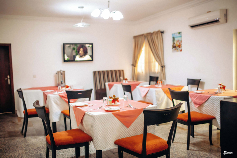 Food & Drinks, Suru Express Plus GRA Ikeja, Kosofe