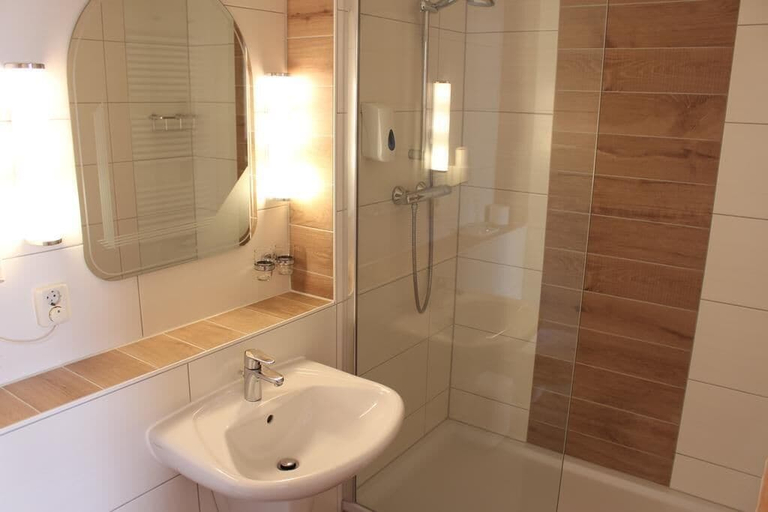 Bathroom 3, Pension Zur Grünen Eiche, Saalfeld-Rudolstadt