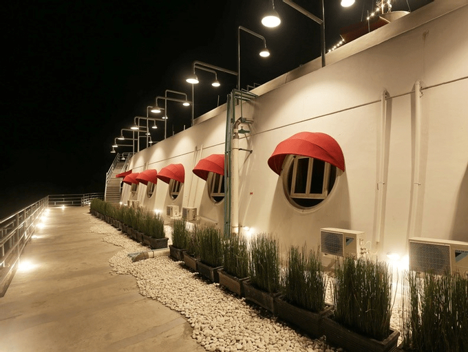 Food & Drinks 4, Kapal Garden Hotel at Taman Rekreasi Sengkaling, Malang