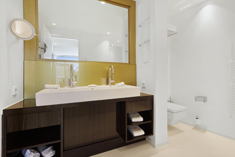 Bathroom 5, Portals Hills Boutique Hotel, Baleares