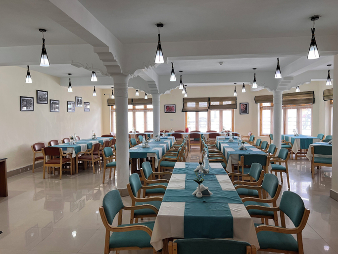 Food & Drinks 4, Hotel New Glacier View, Leh