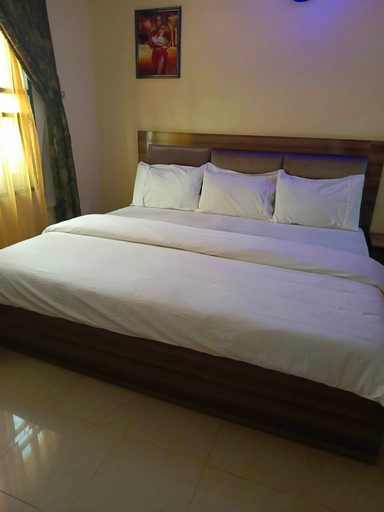 Bedroom, vermillion, Owerri Municipal