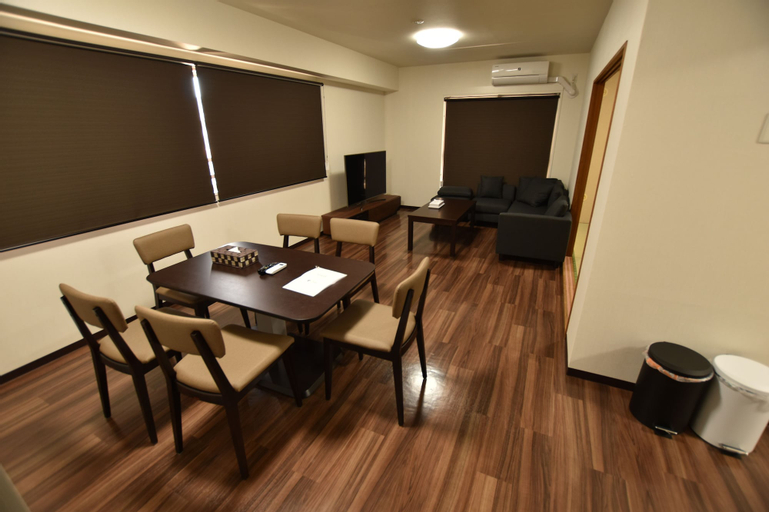 Dining Room 6